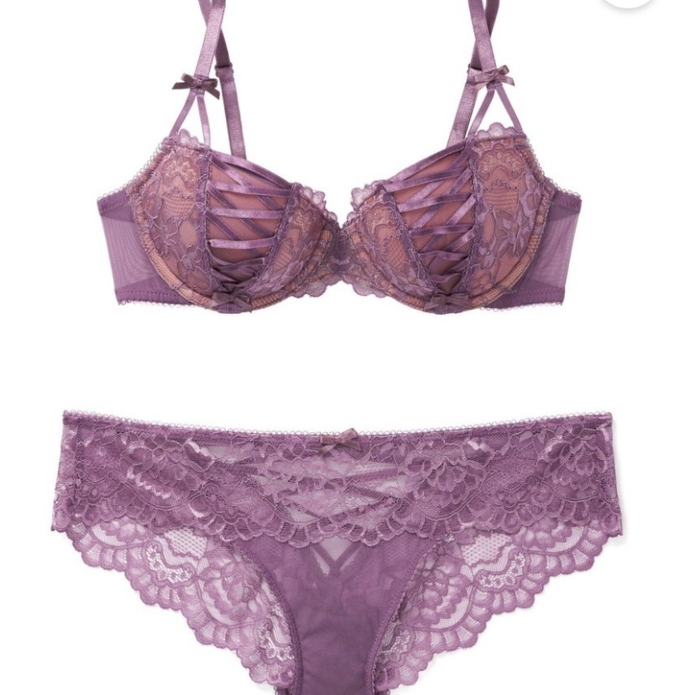 NWT Adore Me ENNY CONTOUR purple SEXY LACE UP BRA + MATCHING PANTIES 💫💫💫